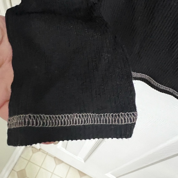 Free People Hi Hon Layering Top size Medium black - Picture 8 of 8